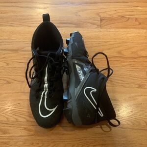 Nike Alpha Menace Shark 3 Cleats Size 10 Black/White/Grey